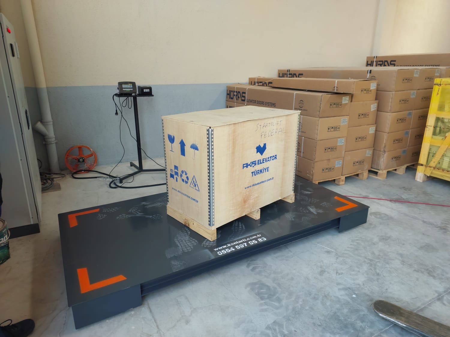 125x250%20cm%205%20Tonluk%20Ağır%20Hizmet%20Baskülleri