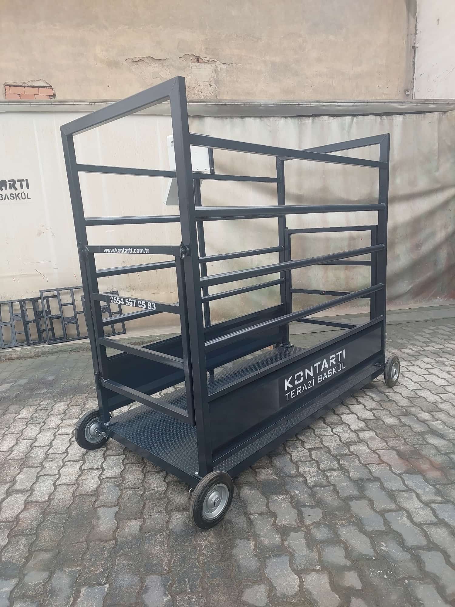 %202%20Tonluk%20Canlı%20Hayvan%20Kantarı