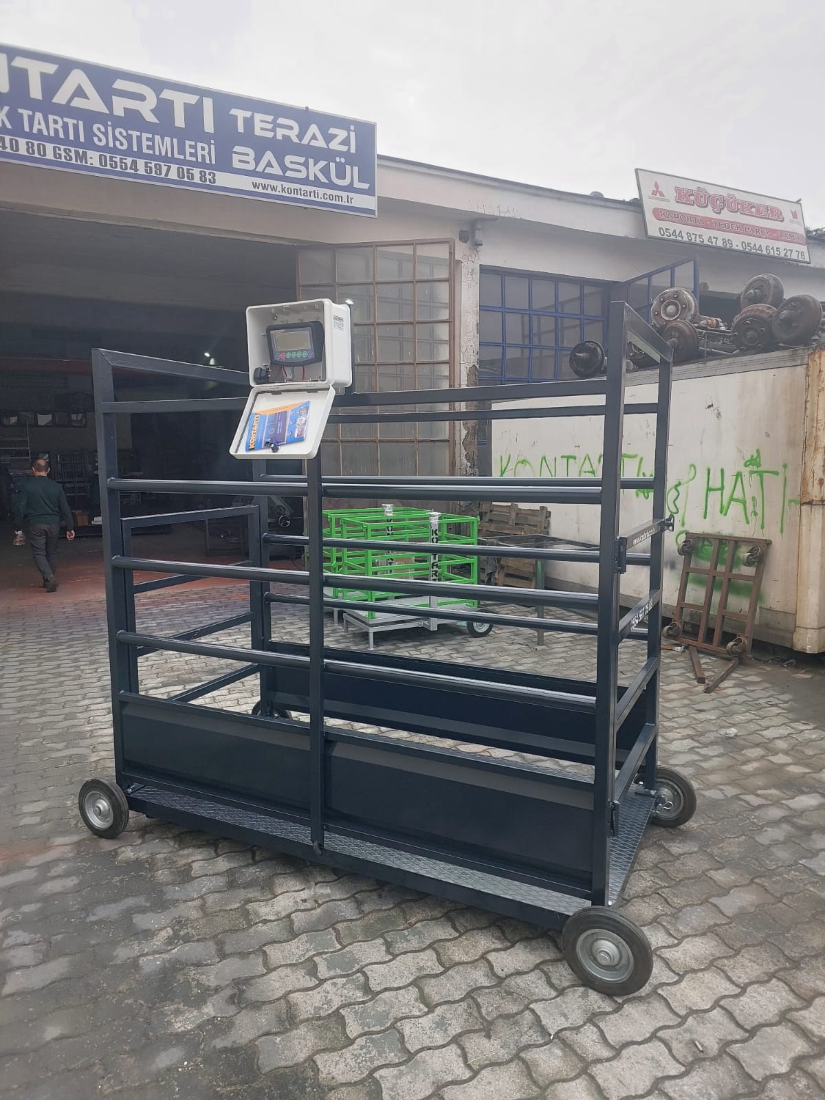 %202%20Tonluk%20Canlı%20Hayvan%20Kantarı